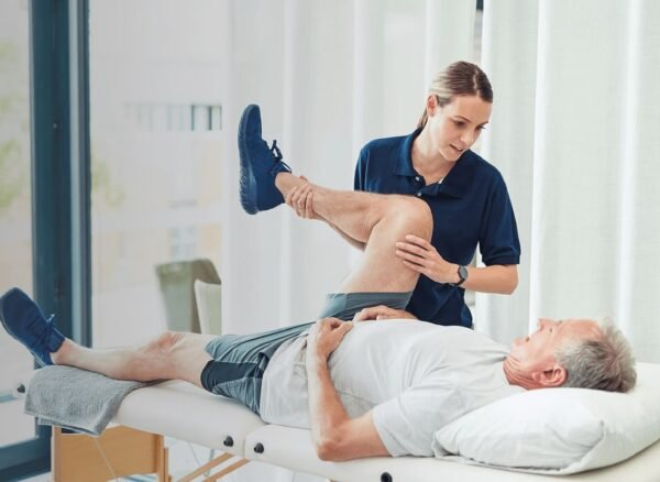 career-in-pt-content-urpt-newsletter-image-2121x1414-01-min-min